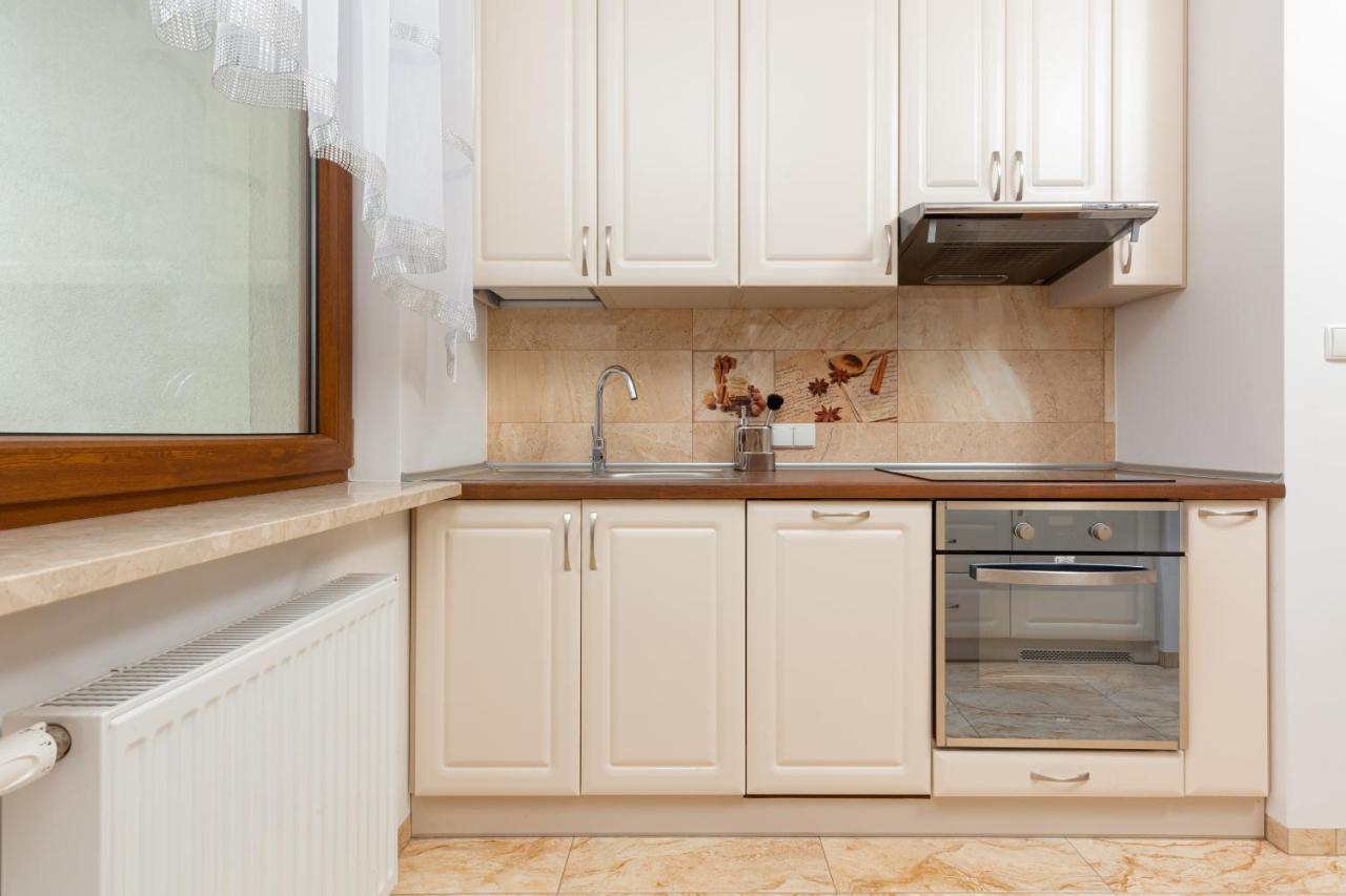Apartament Na Woli Sowinskiego By Noclegi Renters Warszawa Eksteriør billede